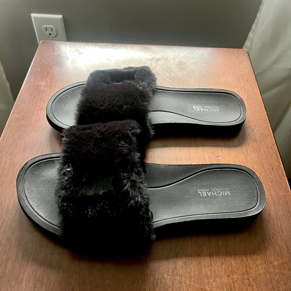 Michael Kors Slides